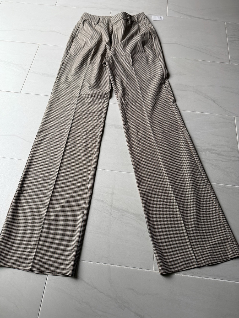 GAP khakis